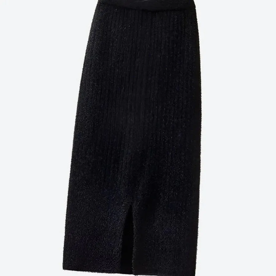 Elegant Ribbed Knit Midi Skirts