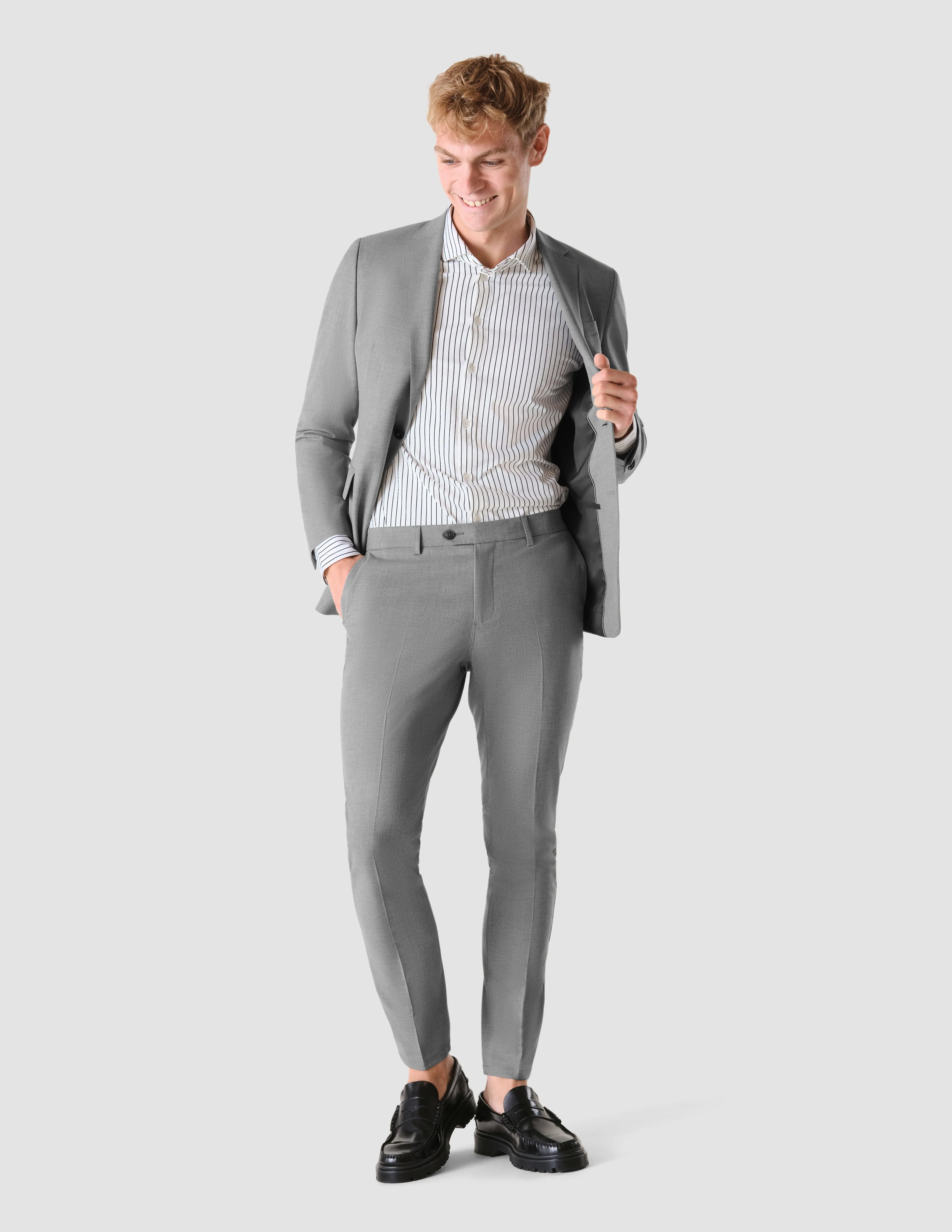 Essential Blazer Cloud Grey Regular