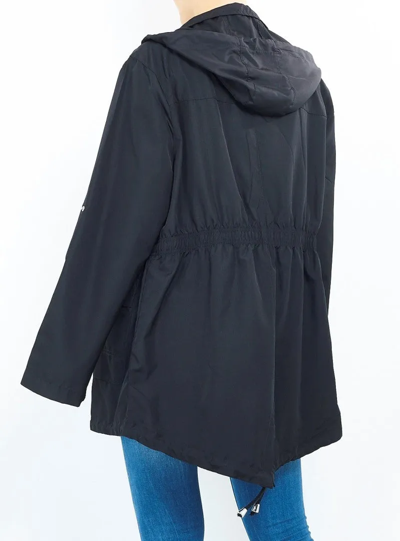 LIGHTWEIGHT ROLL UP SLEEVE HOODED MAC