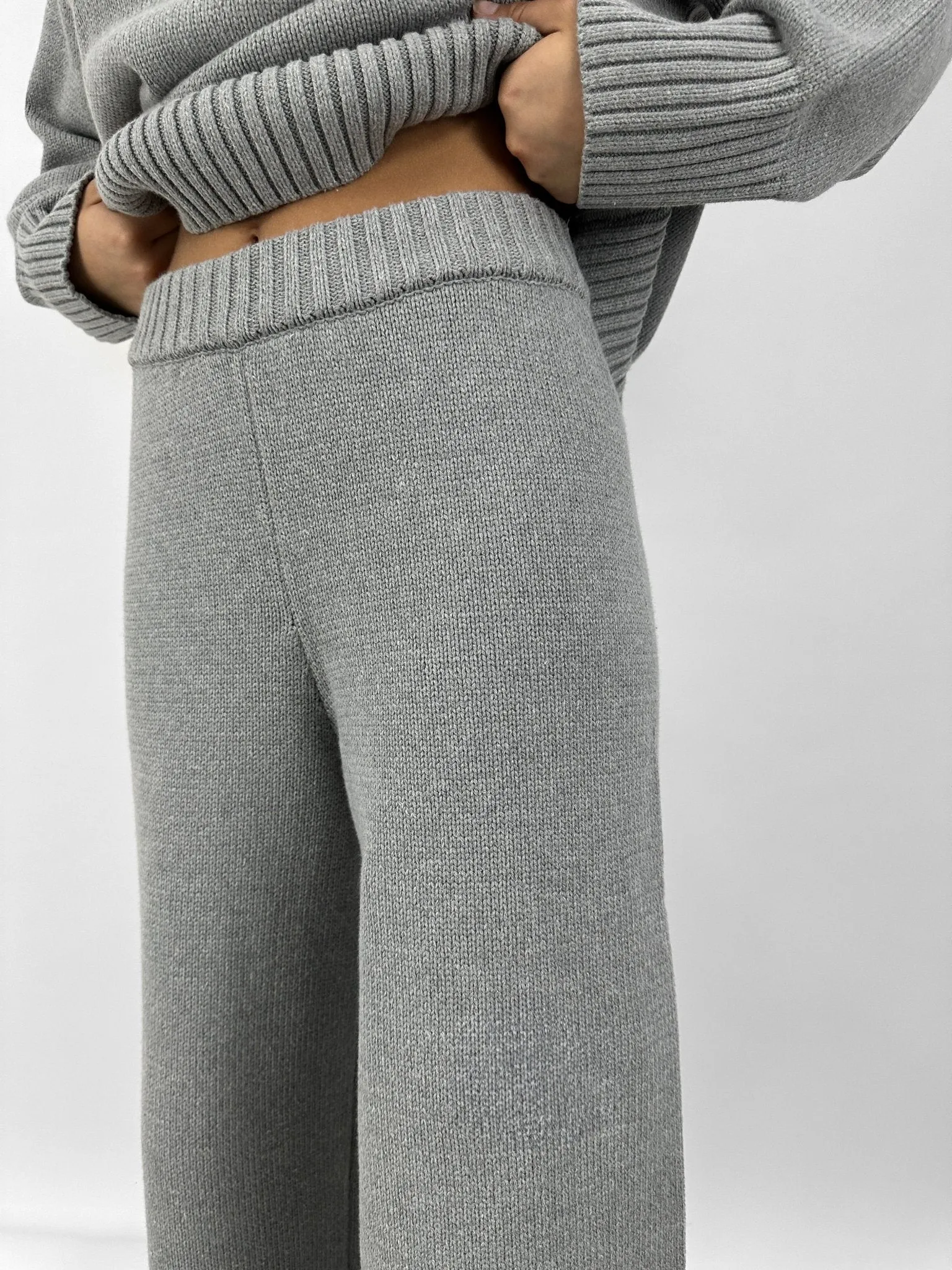 Relaxed Knit Pants