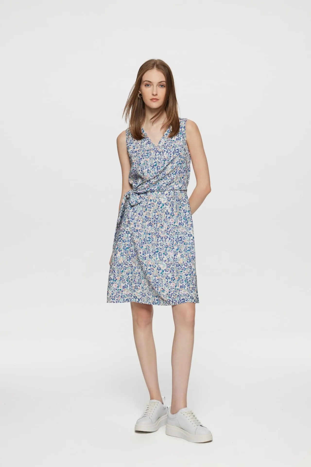 Veronica Crepe Floral Print V neck Dress