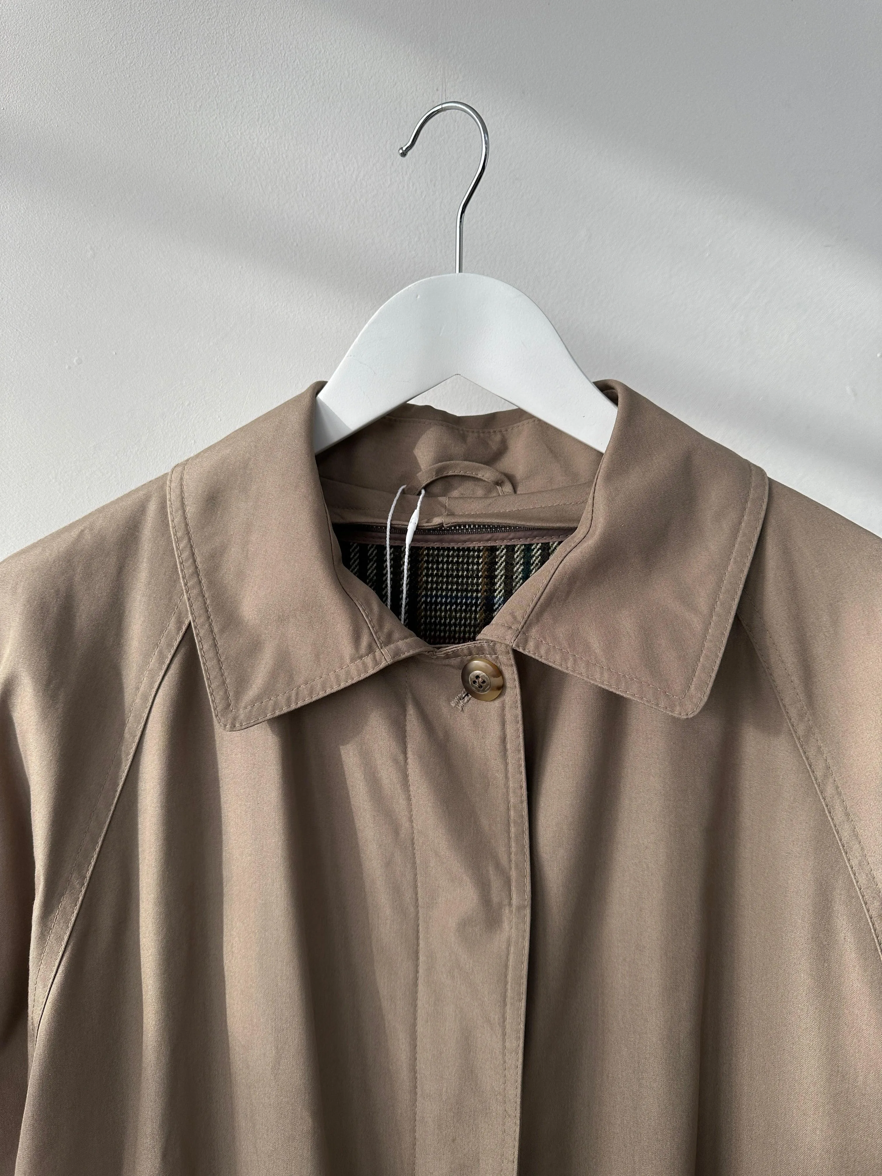 Vintage Water Resistant Concealed Placket Trench Coat - M/L